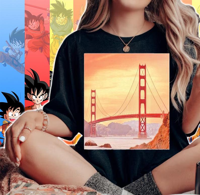 Golden Gate Bridge San Francisco California USA T-Shirt t-shirt woman shirt
