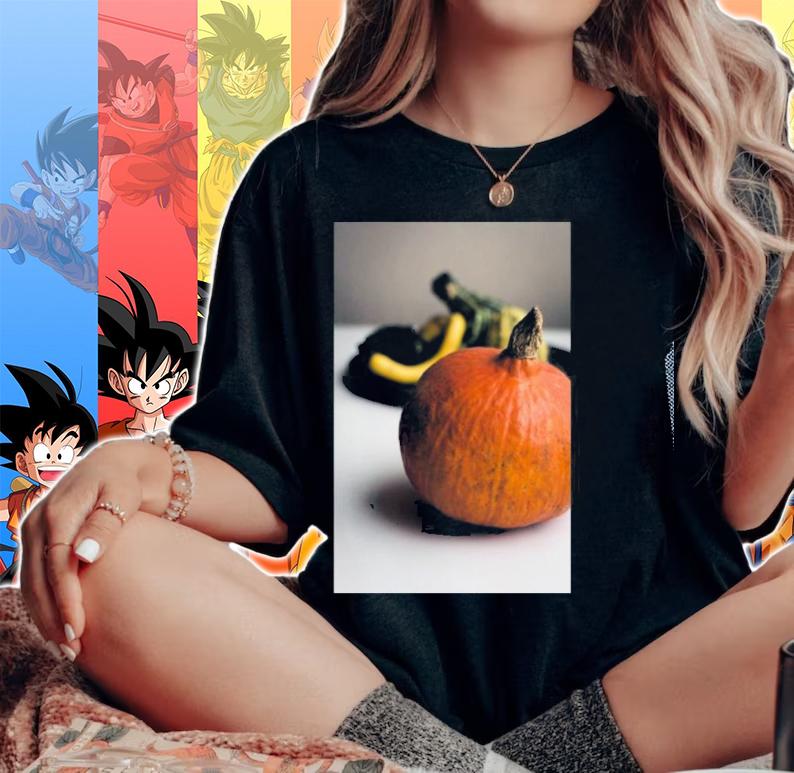 Vintage Halloween Art Pumpkins Classic T-shirt woman shirt