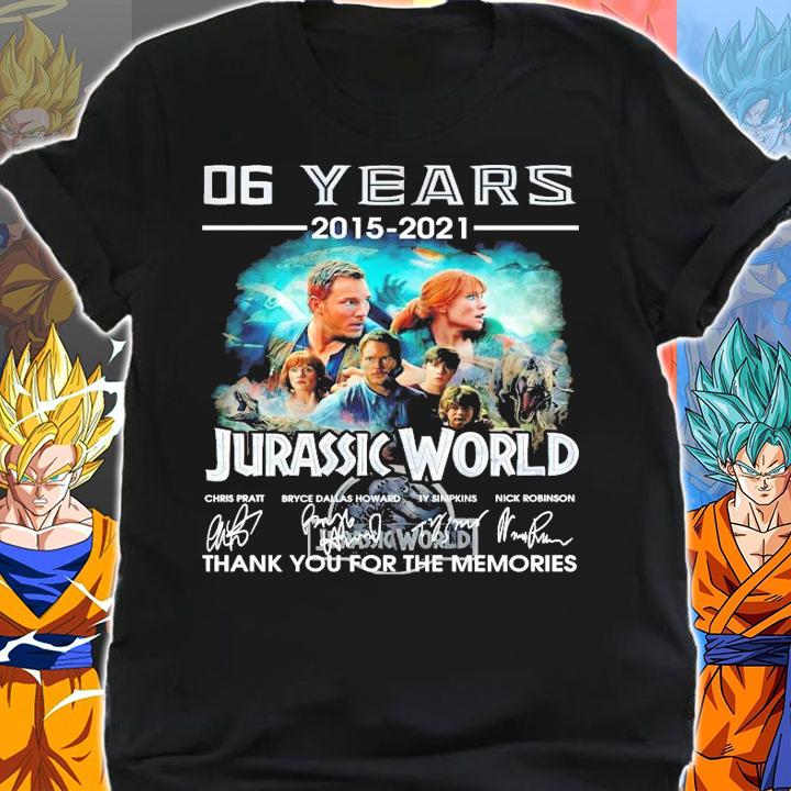 06 years 2015 2021 Jurassic World signatures t-shirt shirt