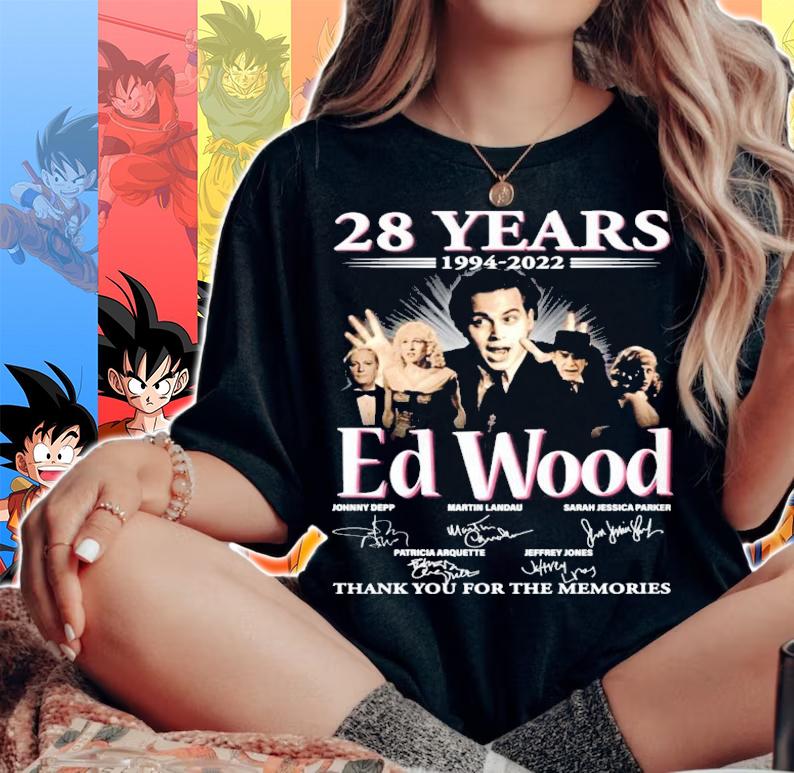 28 years 1994-2022 Ed Wood signatures t-shirt woman shirt