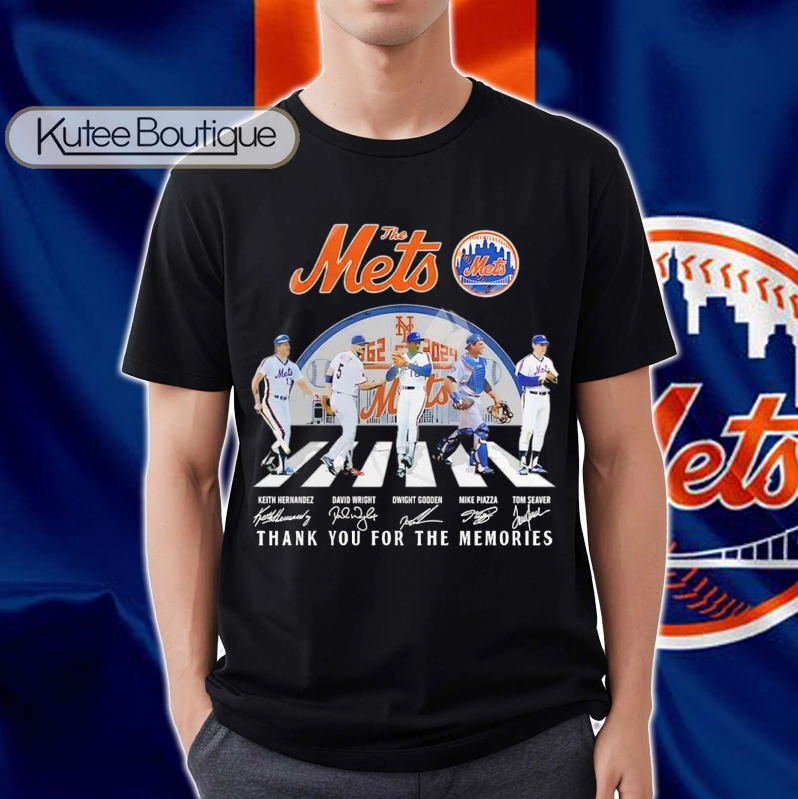 New York Mets The Beatles The Mets Abbey Road 1962-2024 Signatures T-Shirt
