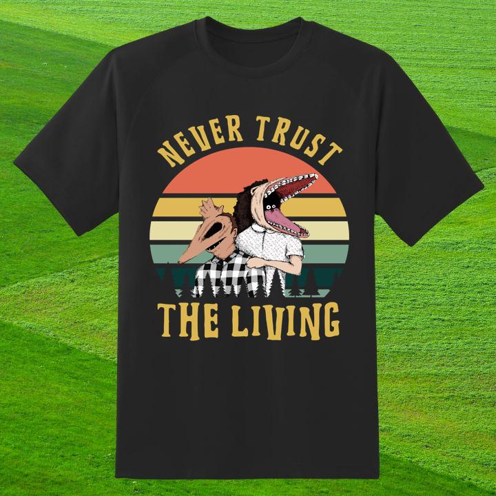 Beetlejuice Never Trust The Living Vintage Retro T-Shirt - Limited Edition