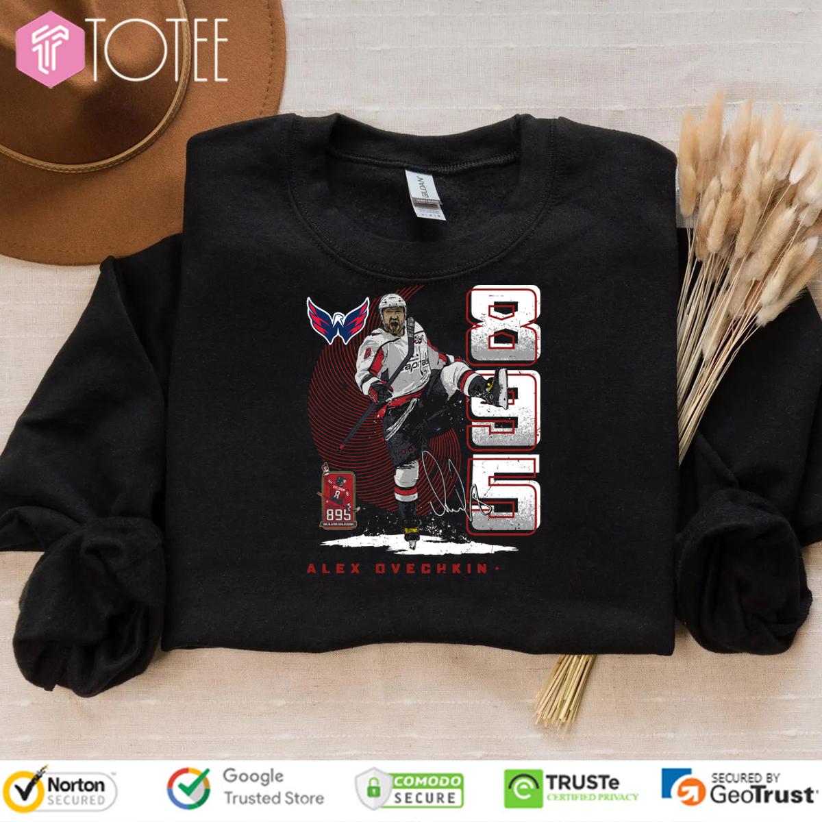 Sweatshirt Sweatshirt