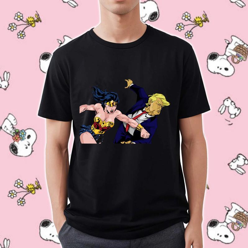 Wonder Woman Punching Donald Trump T-Shirt