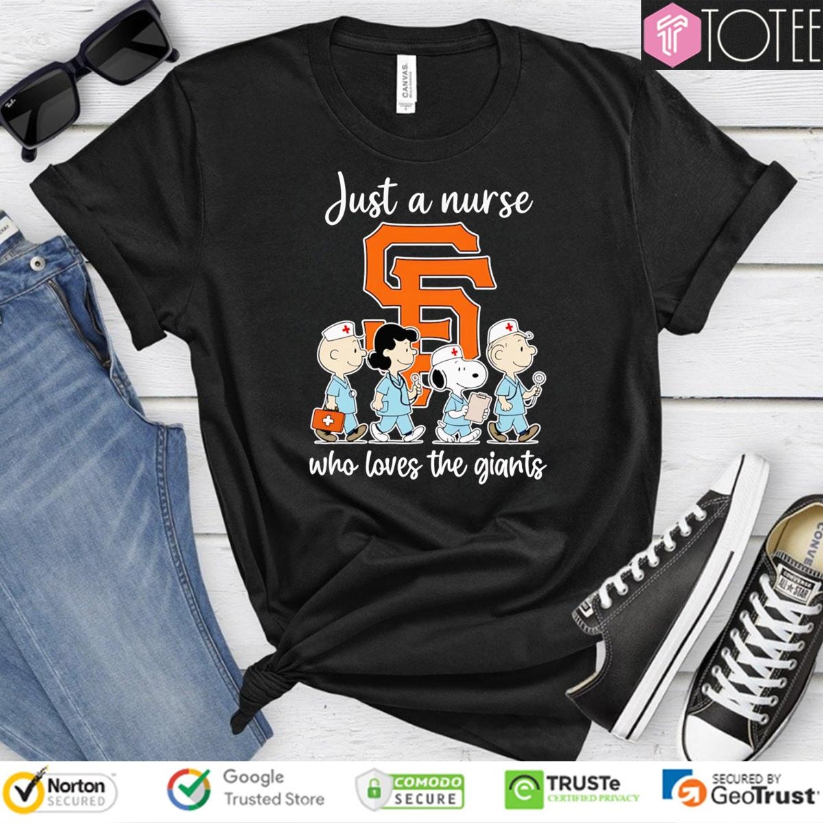 Peanuts Snoopy Charlie Brown Nurse Loves San Francisco Giants Baseball T-shirt