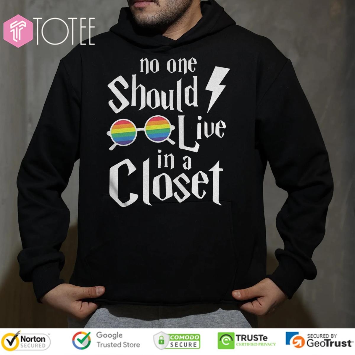 Lgbt Pride Harry Potter Glasses No One Should Live In A Closet T-shirt 2