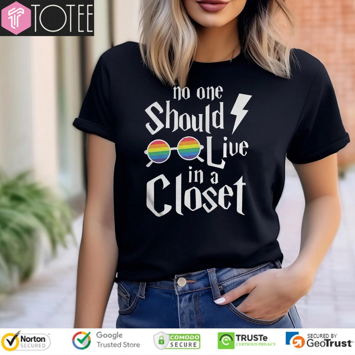 Lgbt Pride Harry Potter Glasses No One Should Live In A Closet T-shirt 4