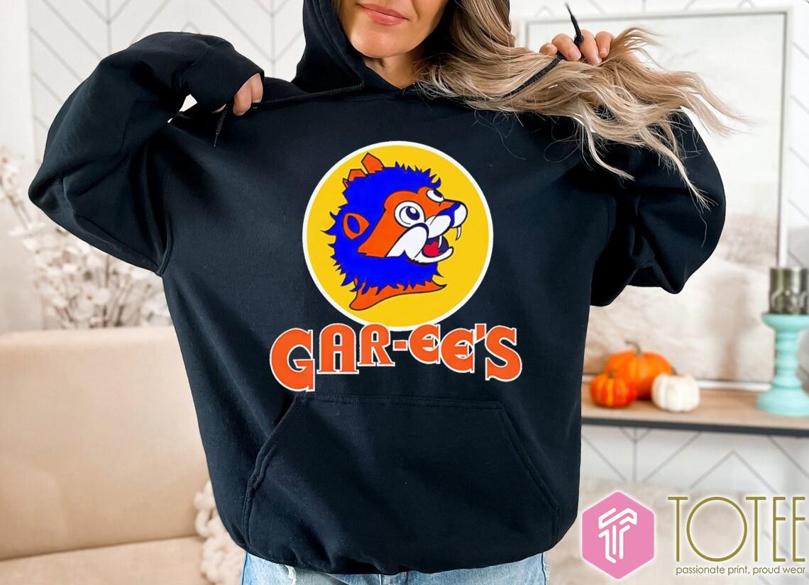Gar-Ees Fc Parody Cincinnati Gary Mascot Buc-Ees Logo T-shirt 2