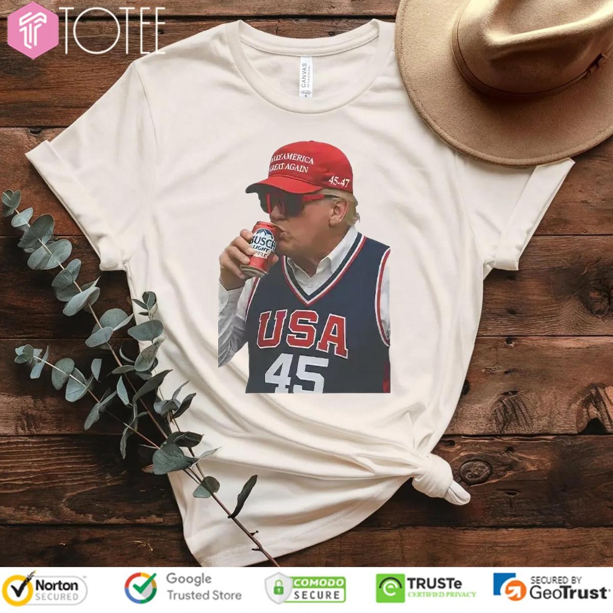 Trump Wearing Maga Hat And Drinking Busch Light Beer T-shirt 1