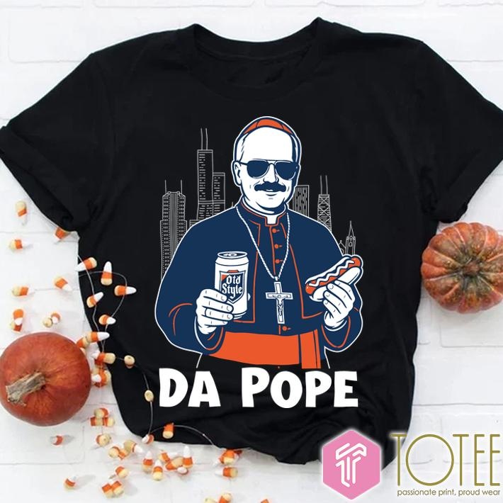Chicagos Pope Leo Xiv Da Pope Holding Beer And Hotdog T-shirt