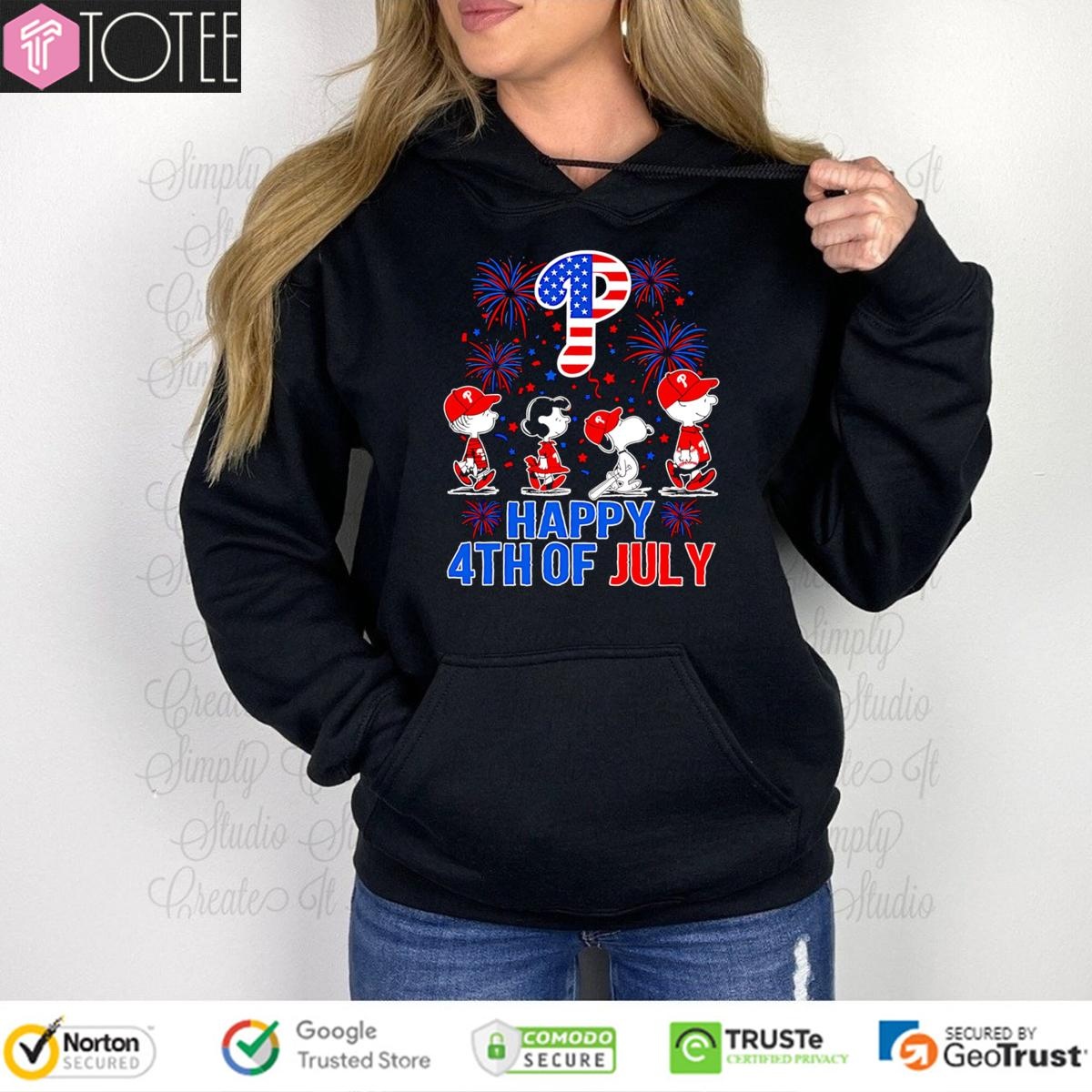 Peanuts Snoopy Philadelphia Phillies Fireworks Happy 4Th Of July T-shirt 2