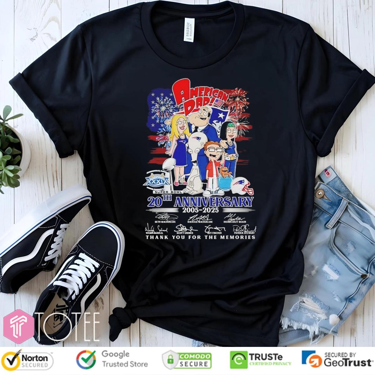 New England Patriots American Dad 20Th Anniversary 2005-2025 Signatures T-shirt