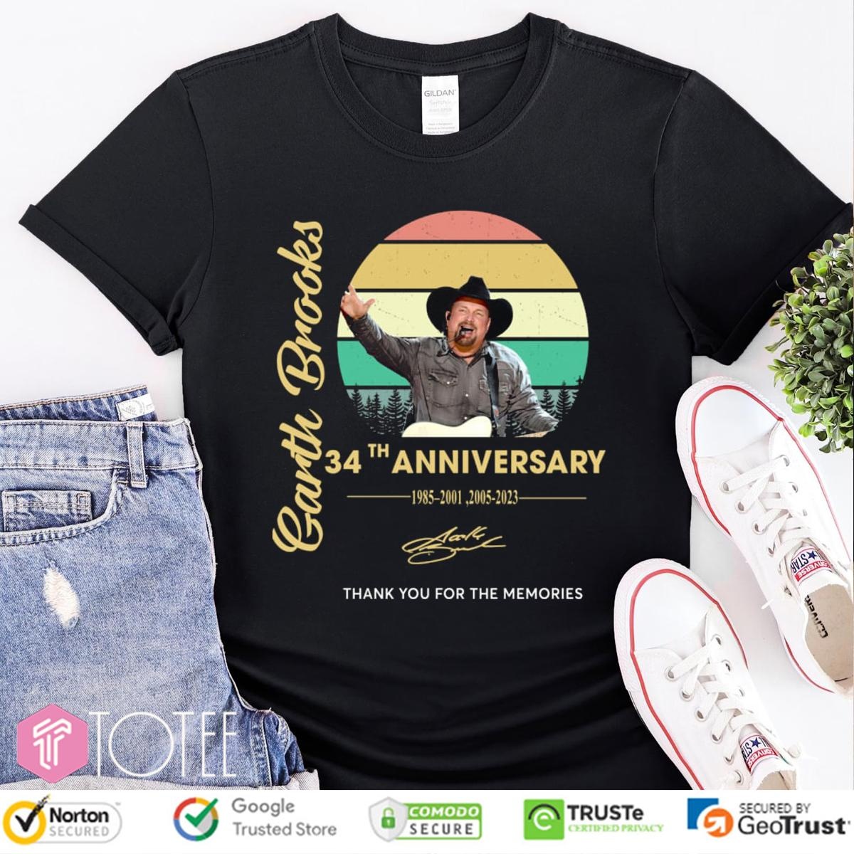 Garth Brooks 34Th Anniversary Signature Vintage T-shirt 1